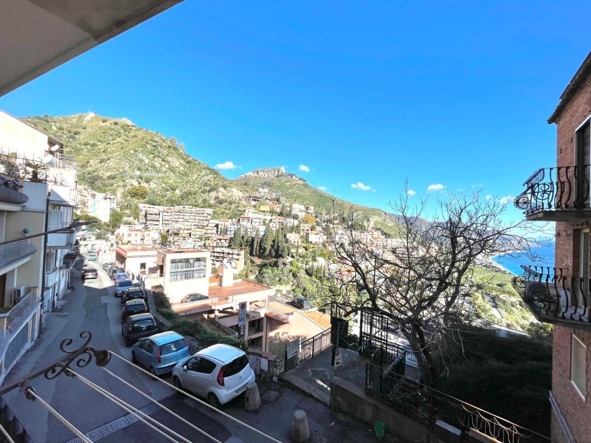 Enza'S Home 陶尔米纳 外观 照片